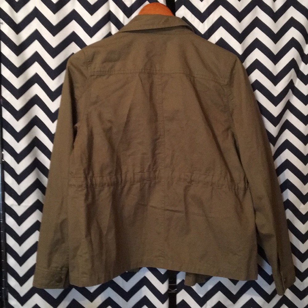 Army green jacket - Picture 4 of 6